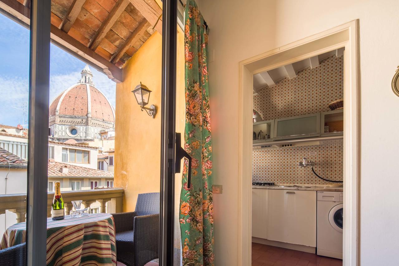 Typical Florentine Apartment フィレンツェ エクステリア 写真